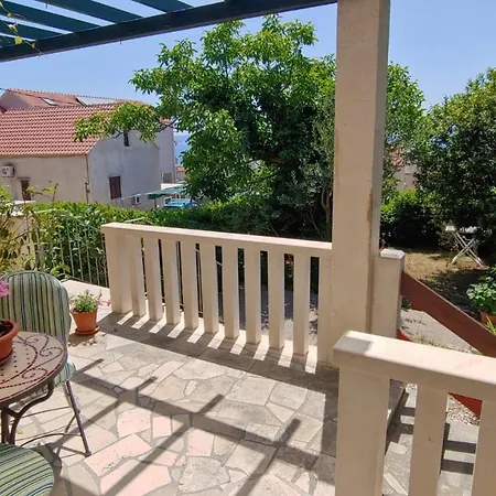 With A Parking Space Bol, Brac - 2921 * Bol